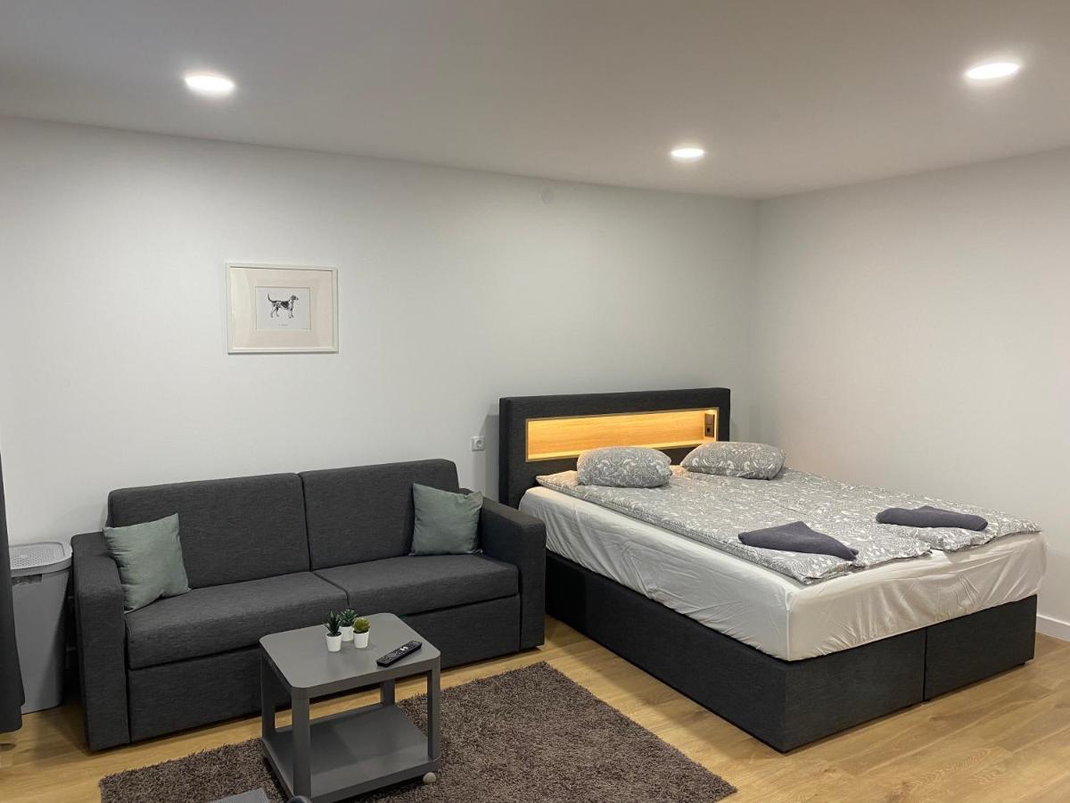 Akmene Center Apartment Naujoji Akmene Zewnętrze zdjęcie